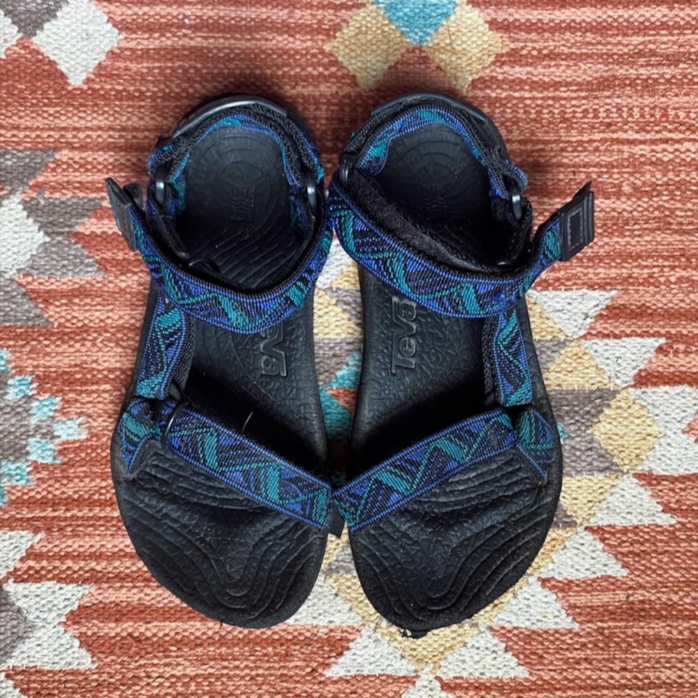 Teva shoes 🥾